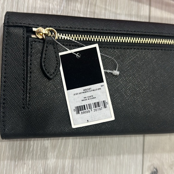 Never used wallet from Juicy Couture! - Picture 4 of 4